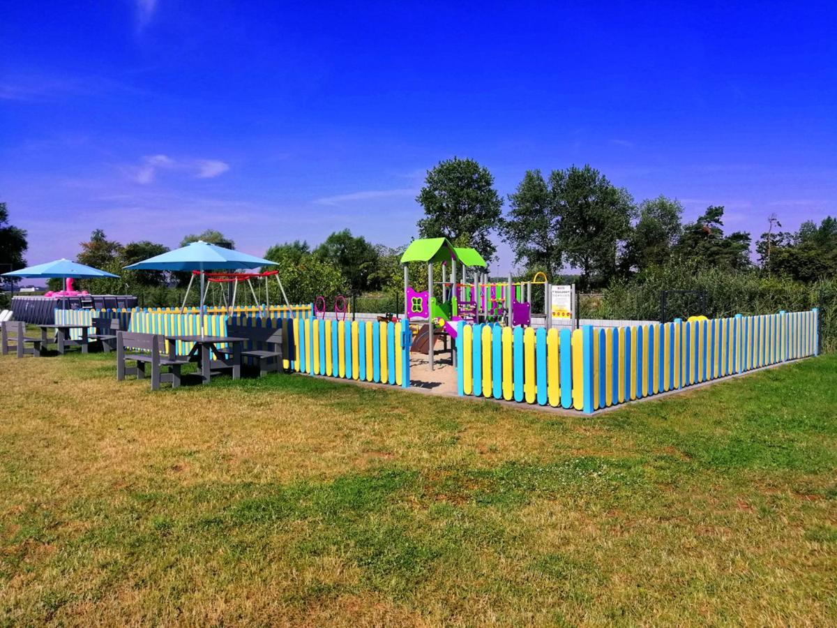 Wakacyjna Wioska Summerland Dziwnówek Exteriér fotografie